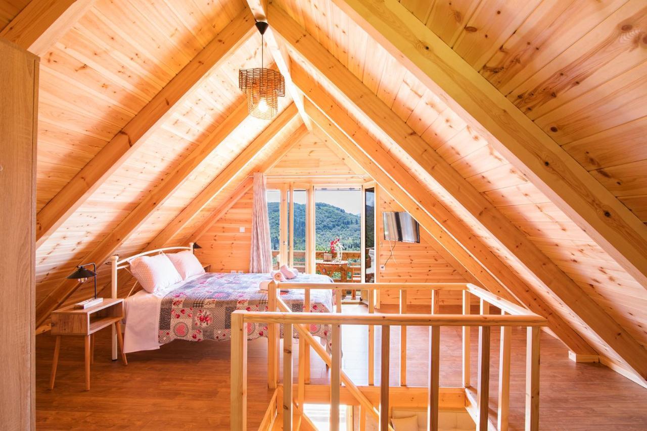 Romantic Tree House Kato Pavliana Exterior foto